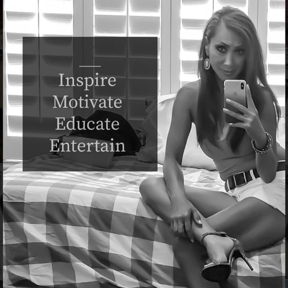 Meet Your Posher - Picture 6 of 6